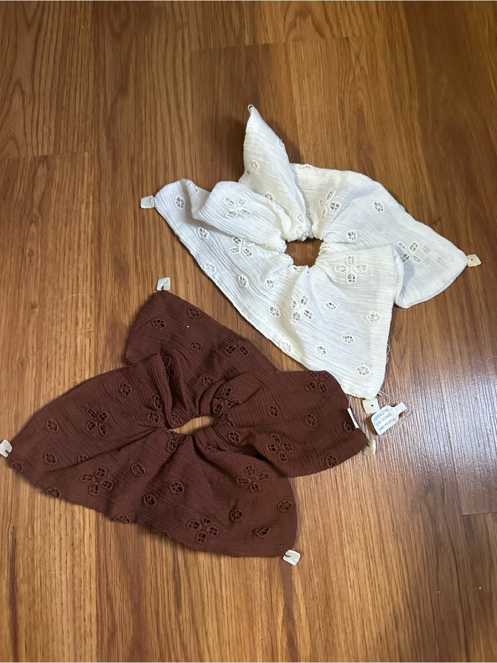 NWT Free People Atalia Scrunchie Bundle